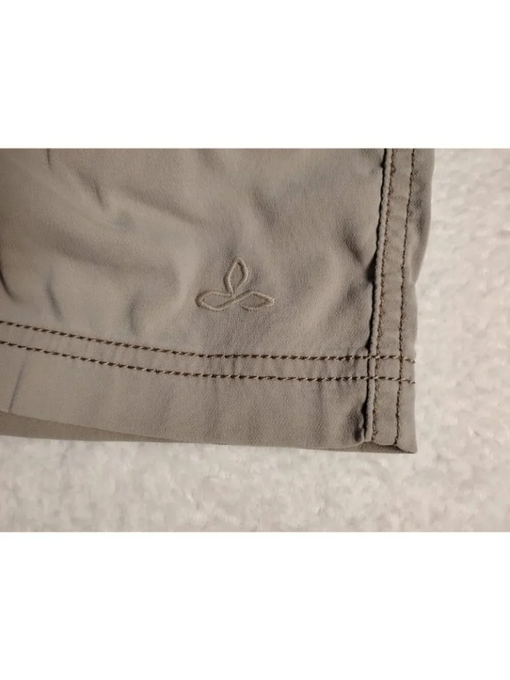 Prana Mens Breathe Shorts Comfort Stretch Logo Pockets Preppy 30W X 9L Tan